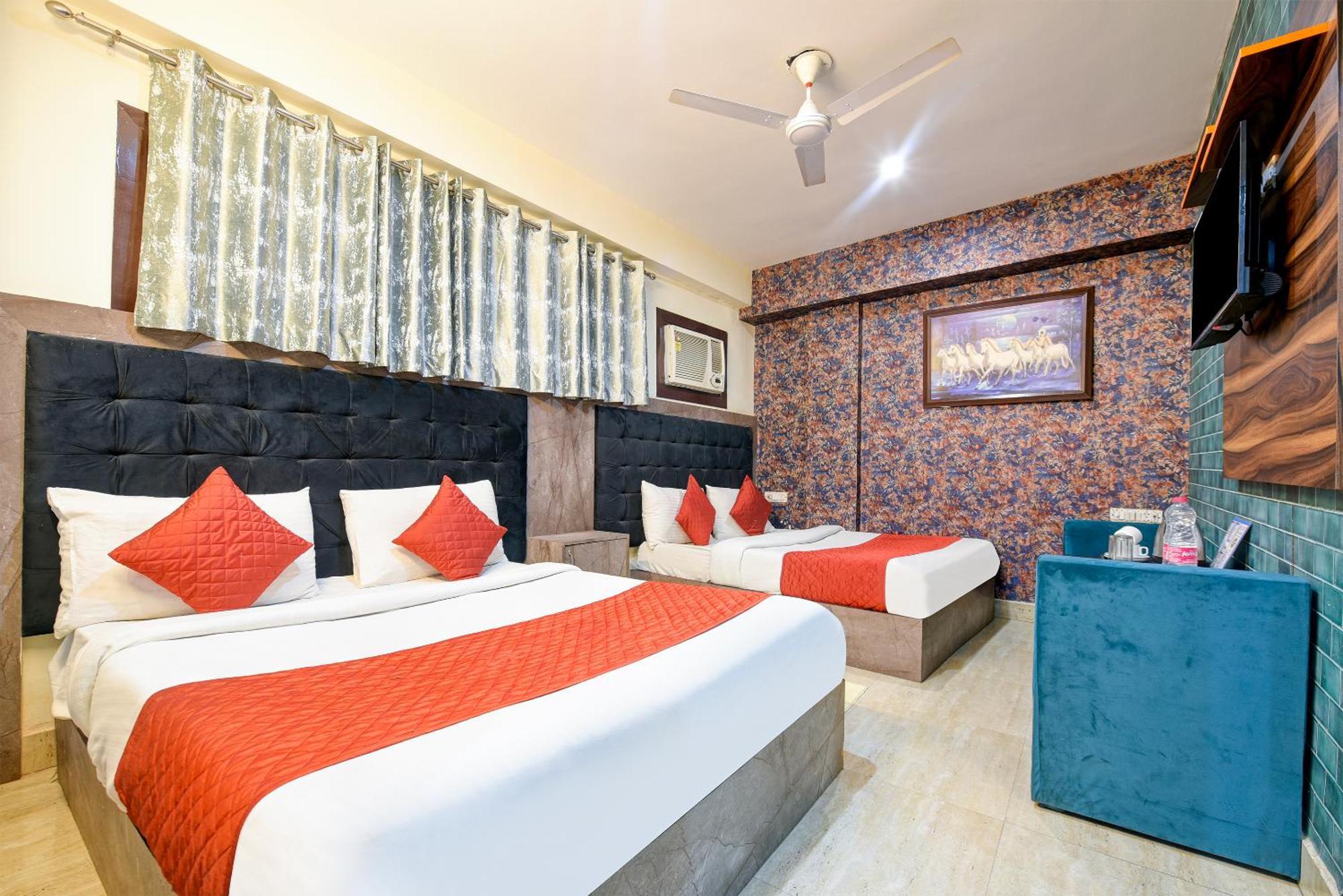 Hotel Sky View At Airport New Delhi Exteriör bild