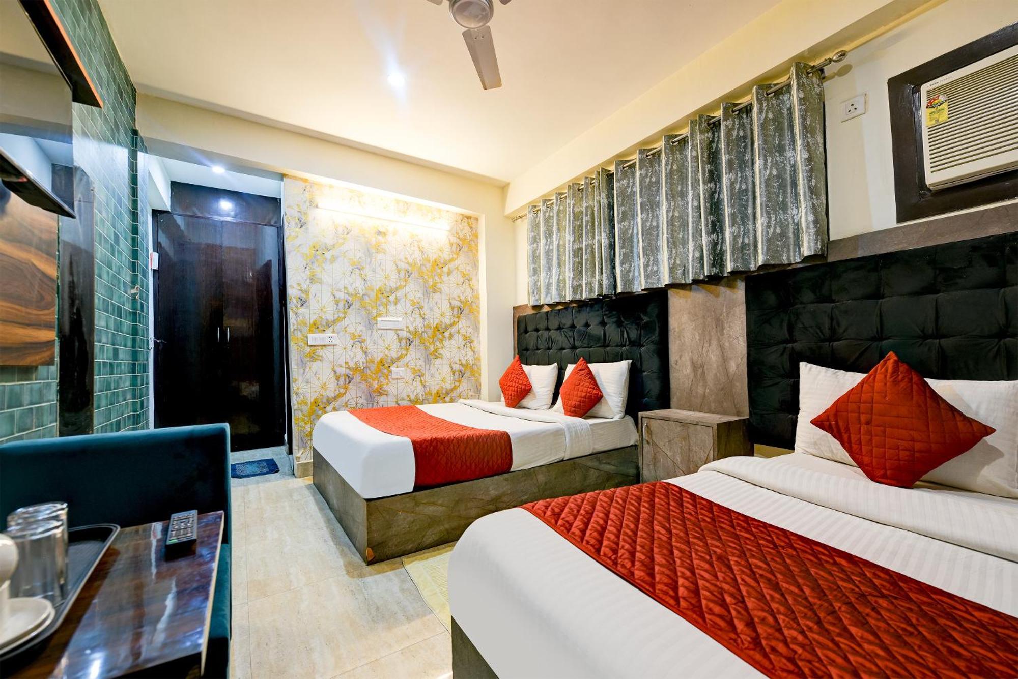 Hotel Sky View At Airport New Delhi Exteriör bild