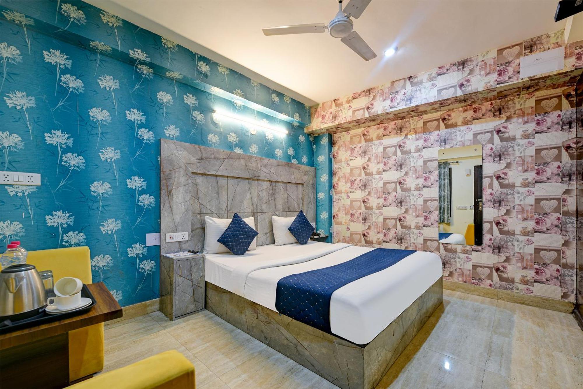 Hotel Sky View At Airport New Delhi Exteriör bild